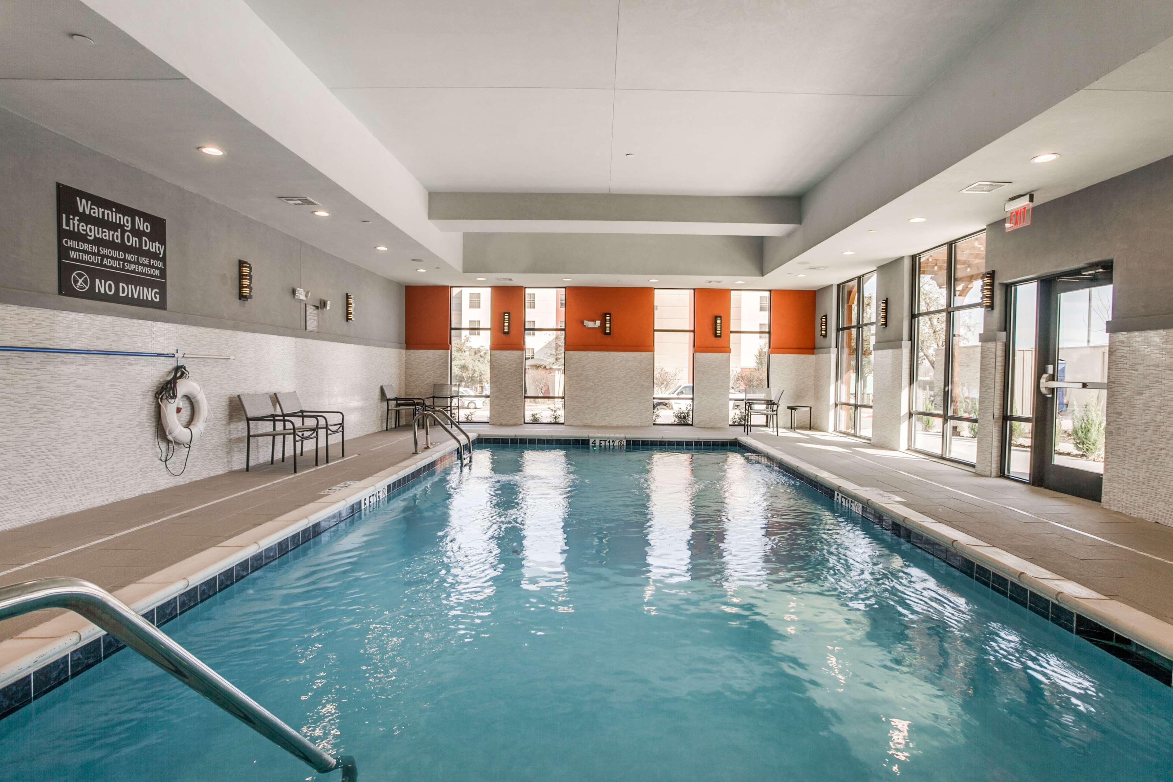 Hampton Inn & Suites Dallas-Central Expy/North Park Area Kültér fotó