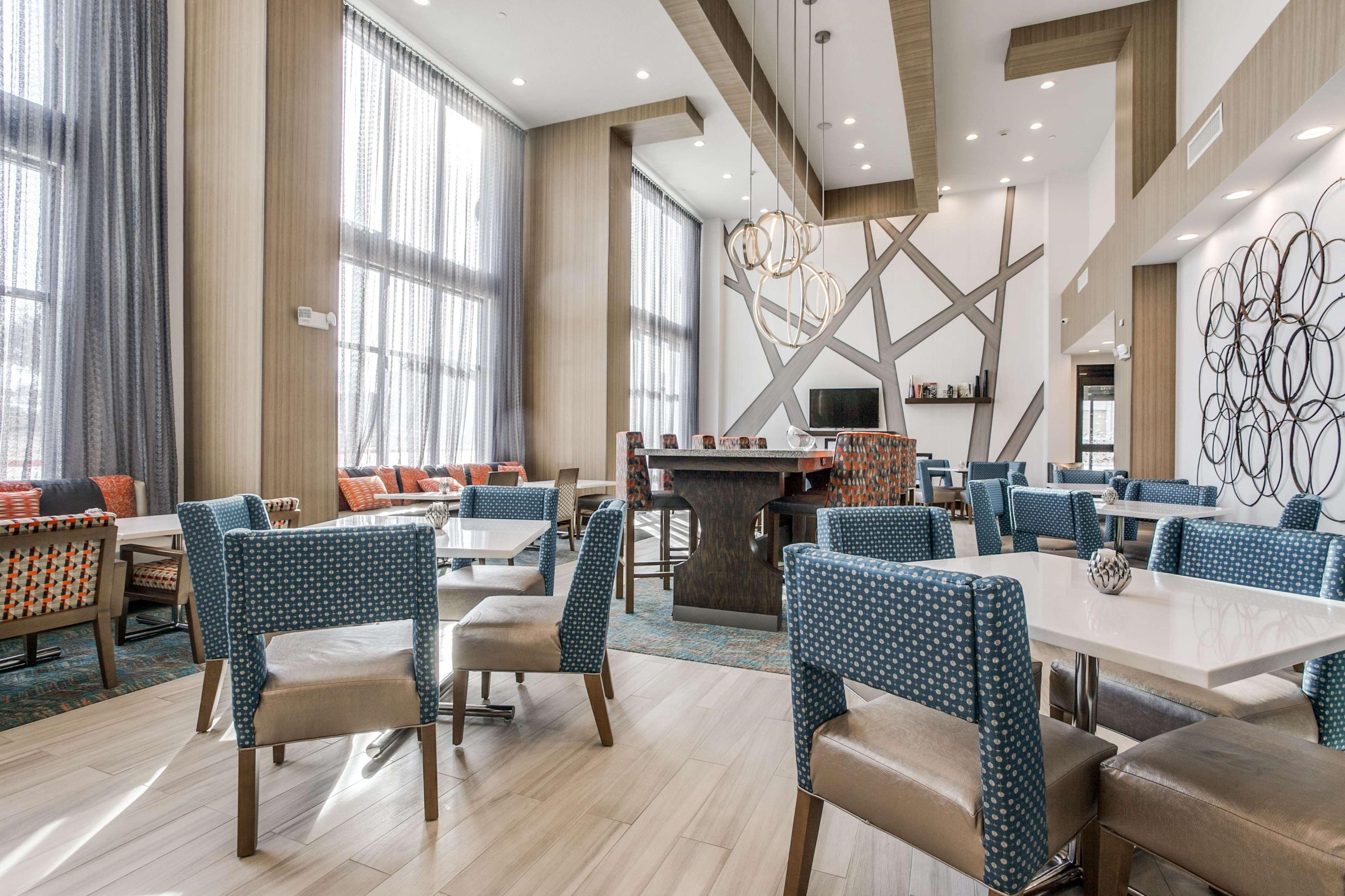 Hampton Inn & Suites Dallas-Central Expy/North Park Area Kültér fotó