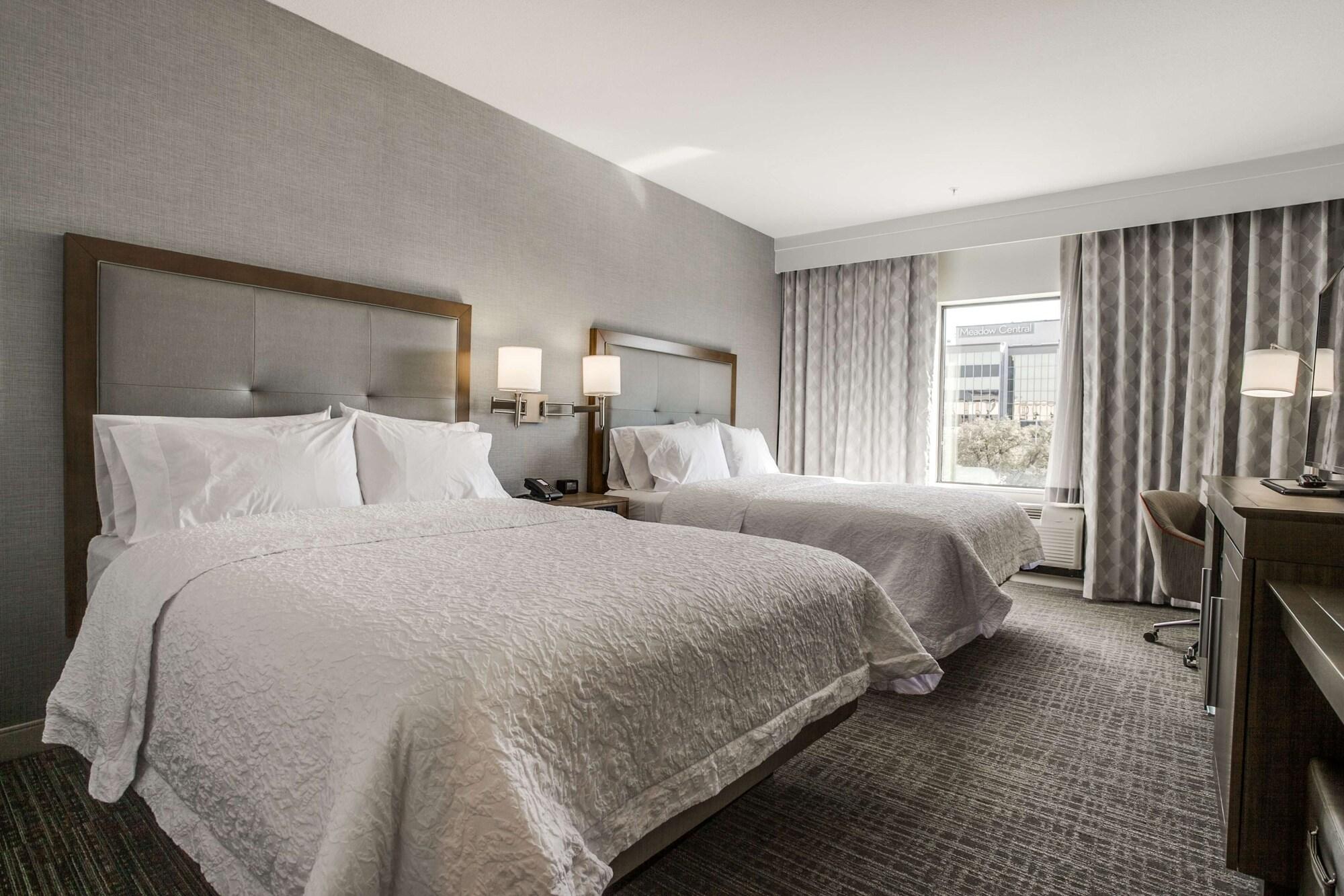 Hampton Inn & Suites Dallas-Central Expy/North Park Area Kültér fotó