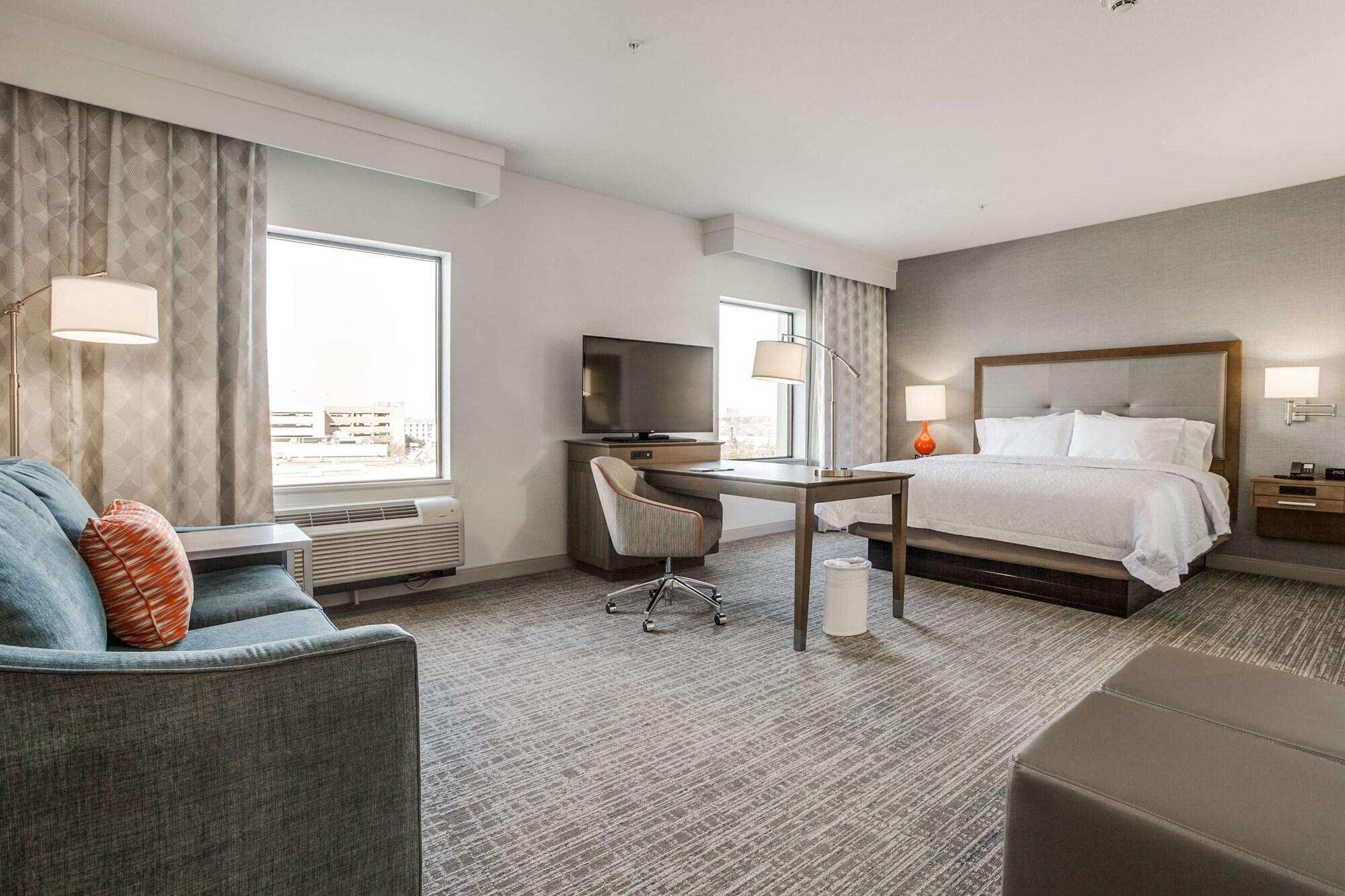 Hampton Inn & Suites Dallas-Central Expy/North Park Area Kültér fotó