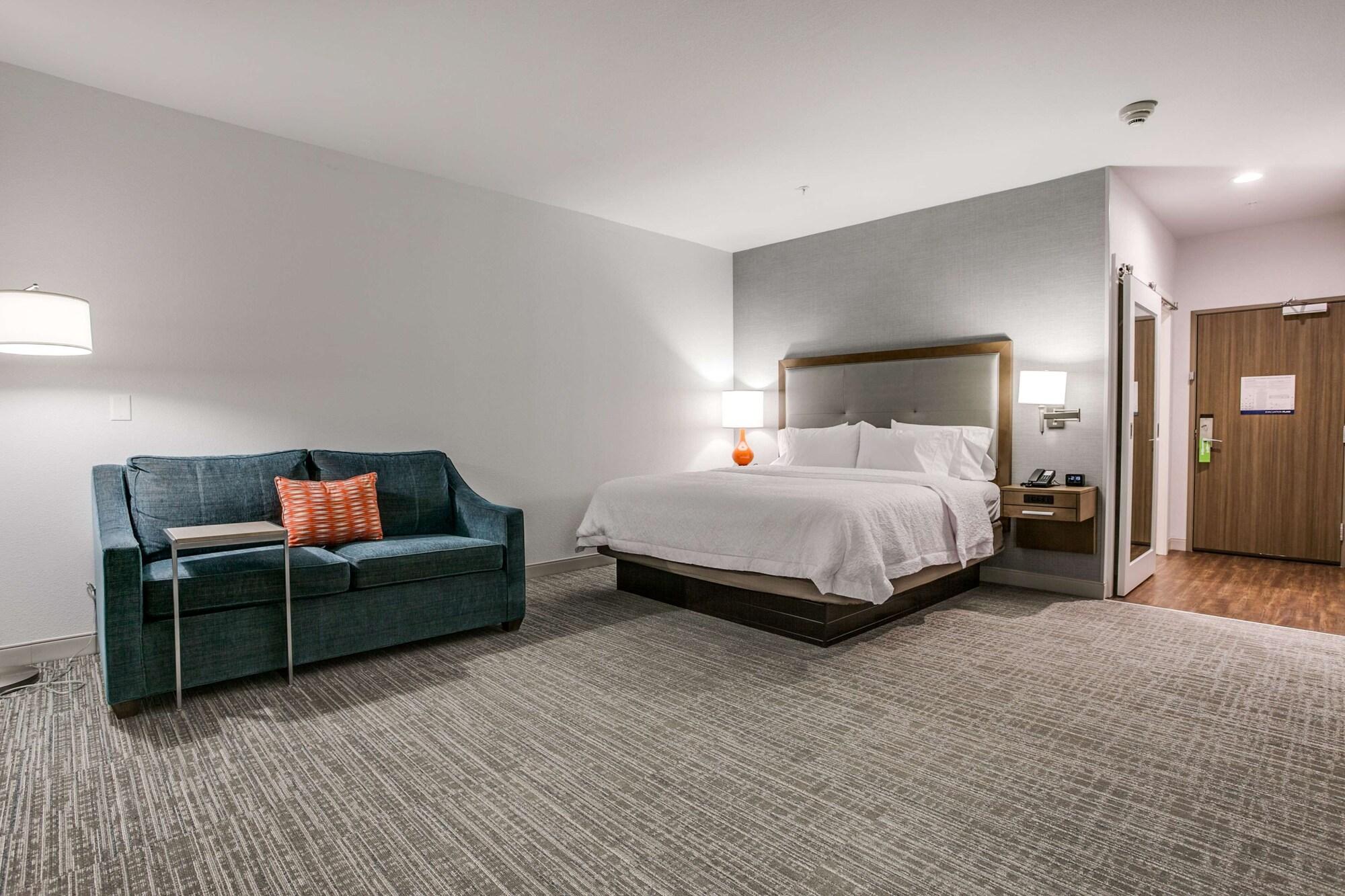 Hampton Inn & Suites Dallas-Central Expy/North Park Area Kültér fotó